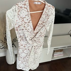 WHITE LACE DRESS